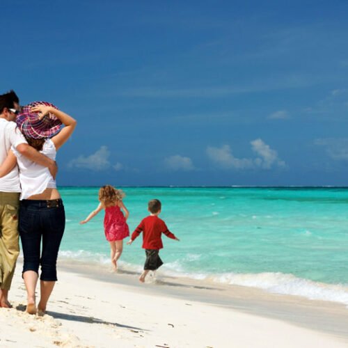 family-holidays-in-crete-beach
